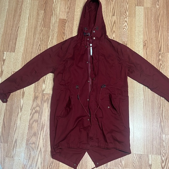 Quarter length styled men’s coat XL 🔥 burgundy - Picture 1 of 8